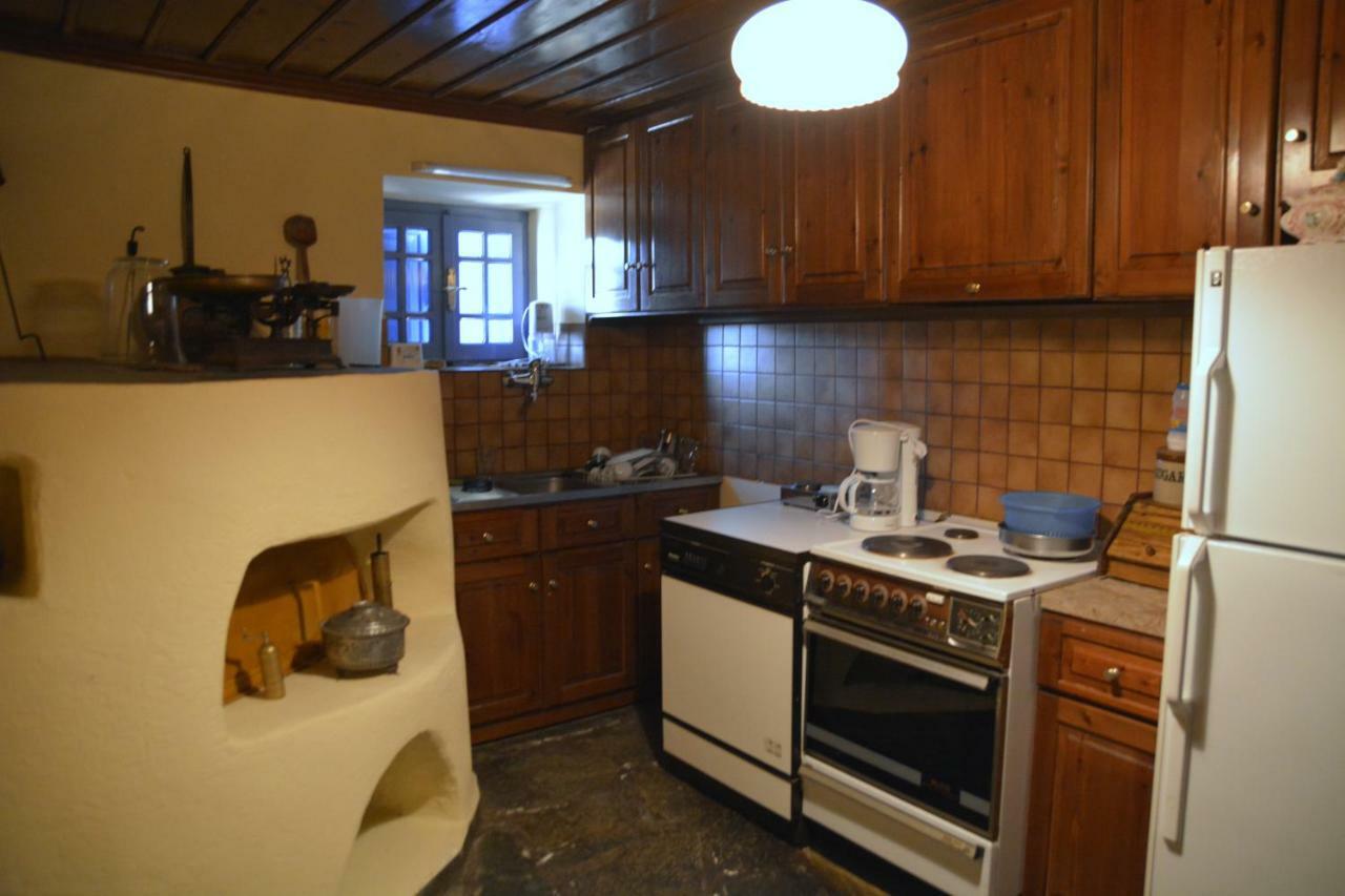 בית הארחה Fragkades 	Petroto House מראה חיצוני תמונה