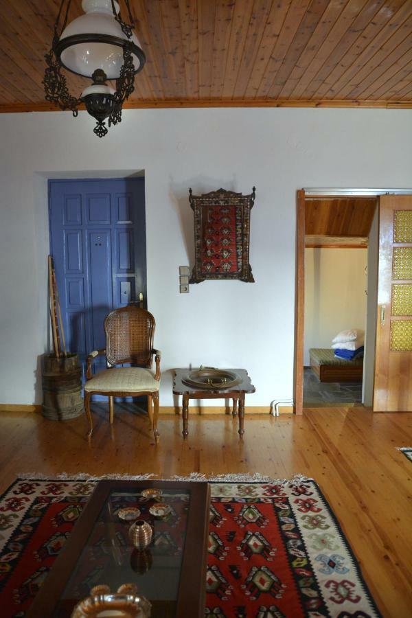 בית הארחה Fragkades 	Petroto House מראה חיצוני תמונה